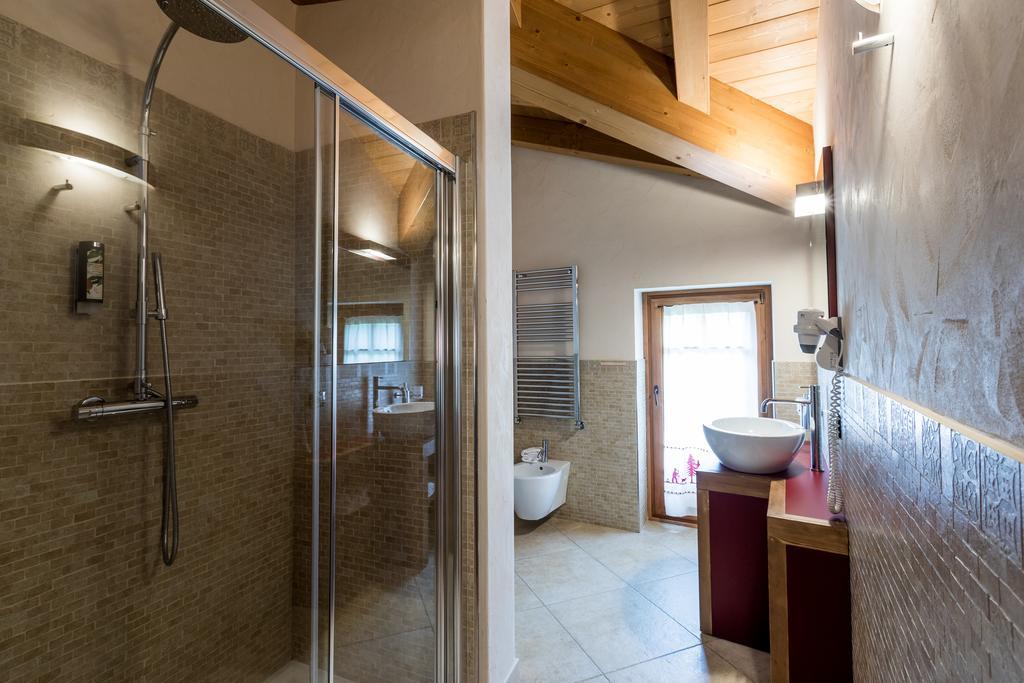 Hotel Maso Del Brenta Кадерцоне Екстериор снимка